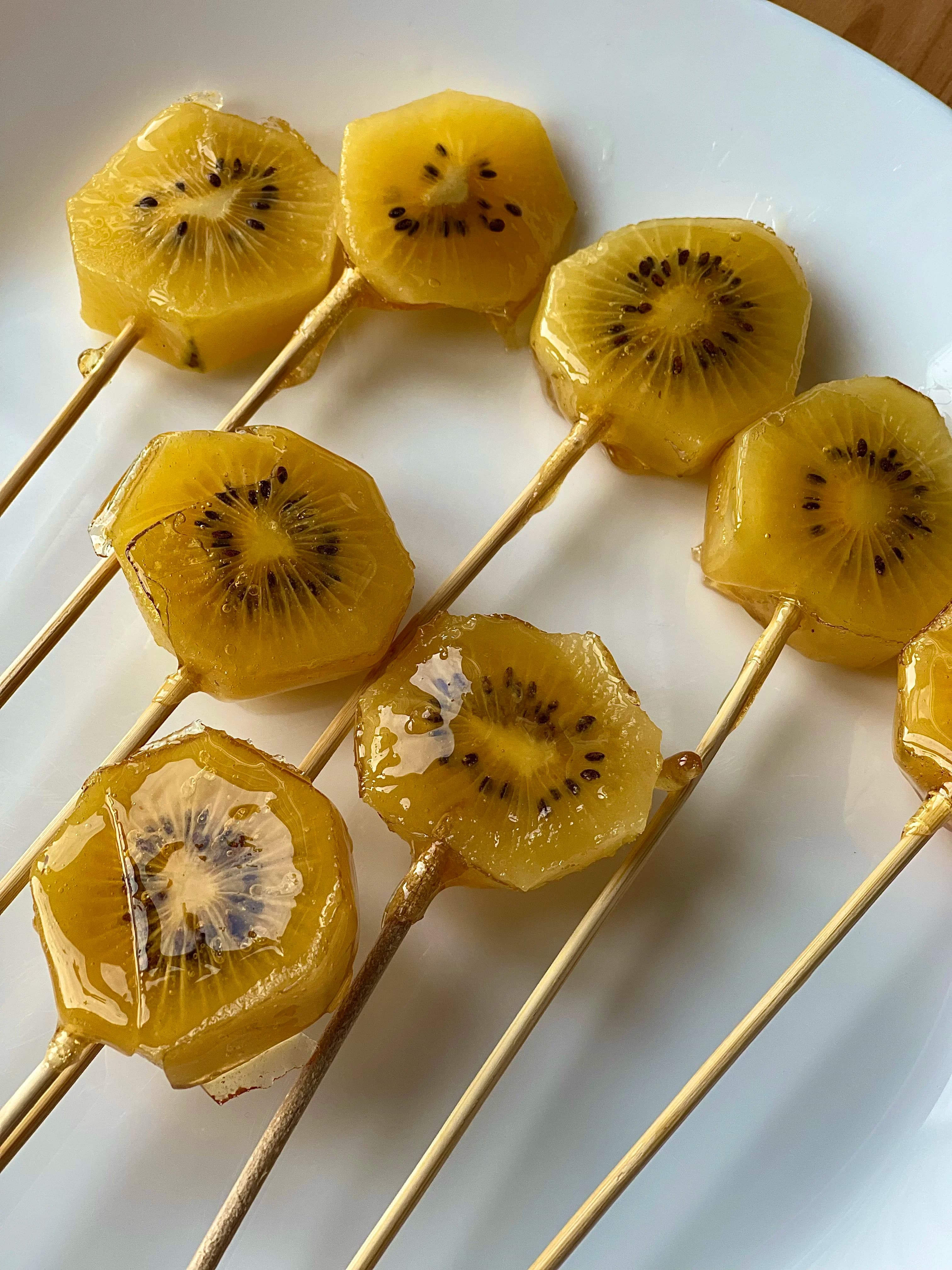 Picture for Gold Kiwi Tanghulu 