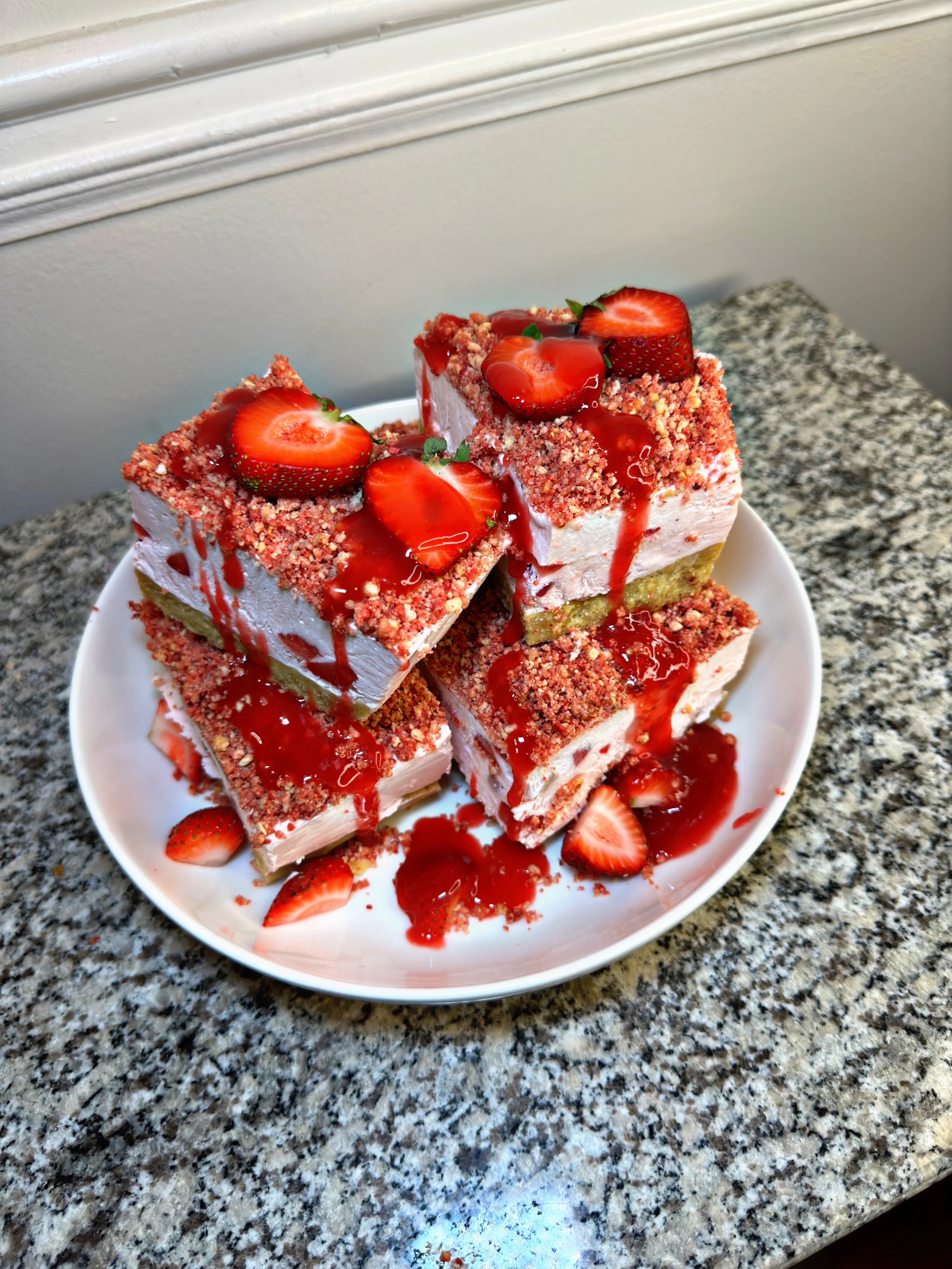 Picture of Big Back Strawberry Crunch Ice Cream Sandwiches