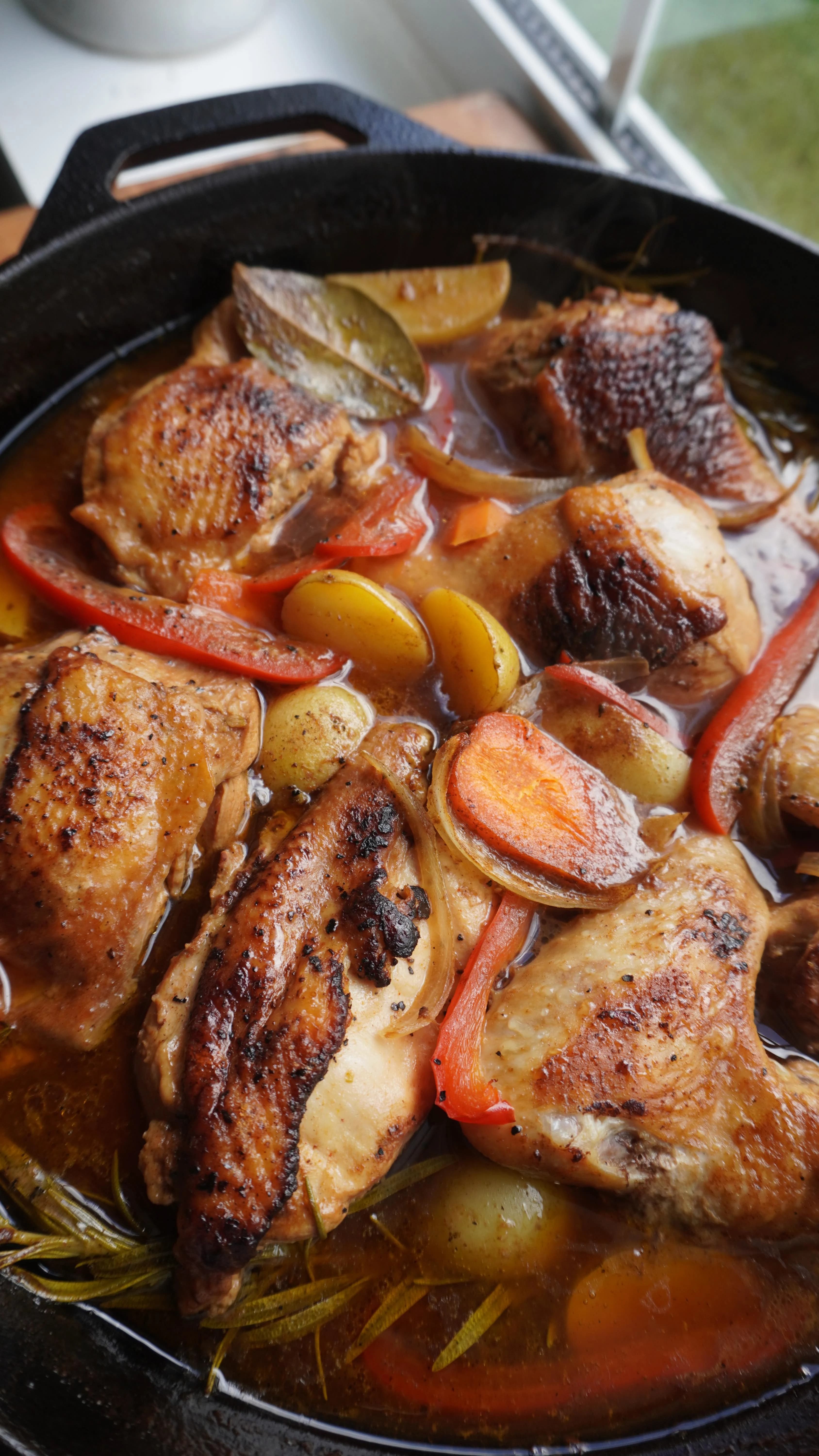 Picture for Pollo a la cerveza con su yapa [Beer Chicken with its Extra]