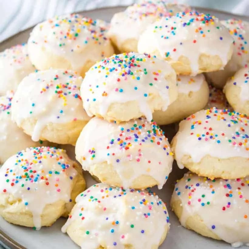 Picture for 🍪 Dive into Italian Ricotta Cookies: Authentic Christmas Recipe and More! 🎄🍋