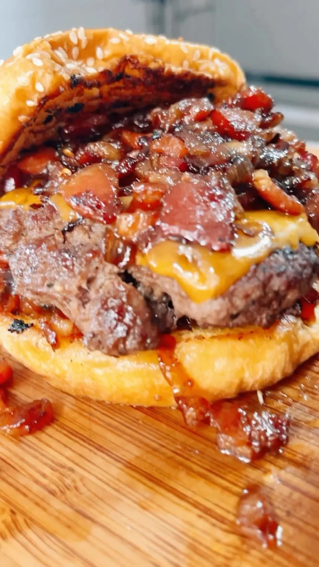 Picture for Bacon Jam Topped Hamburgers