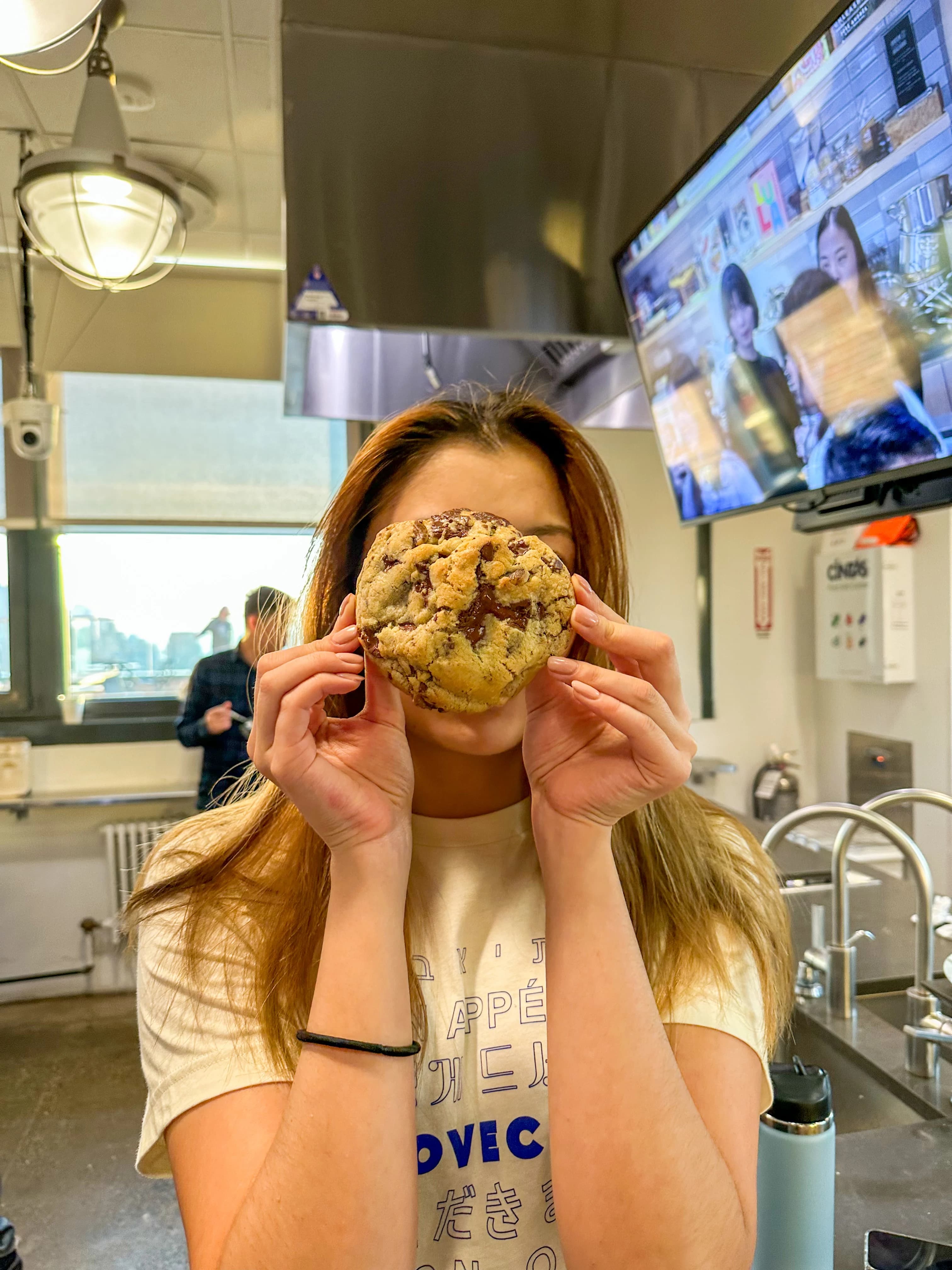 Picture for Chocolate Chip Walnut Cookies (Levain copycat)
