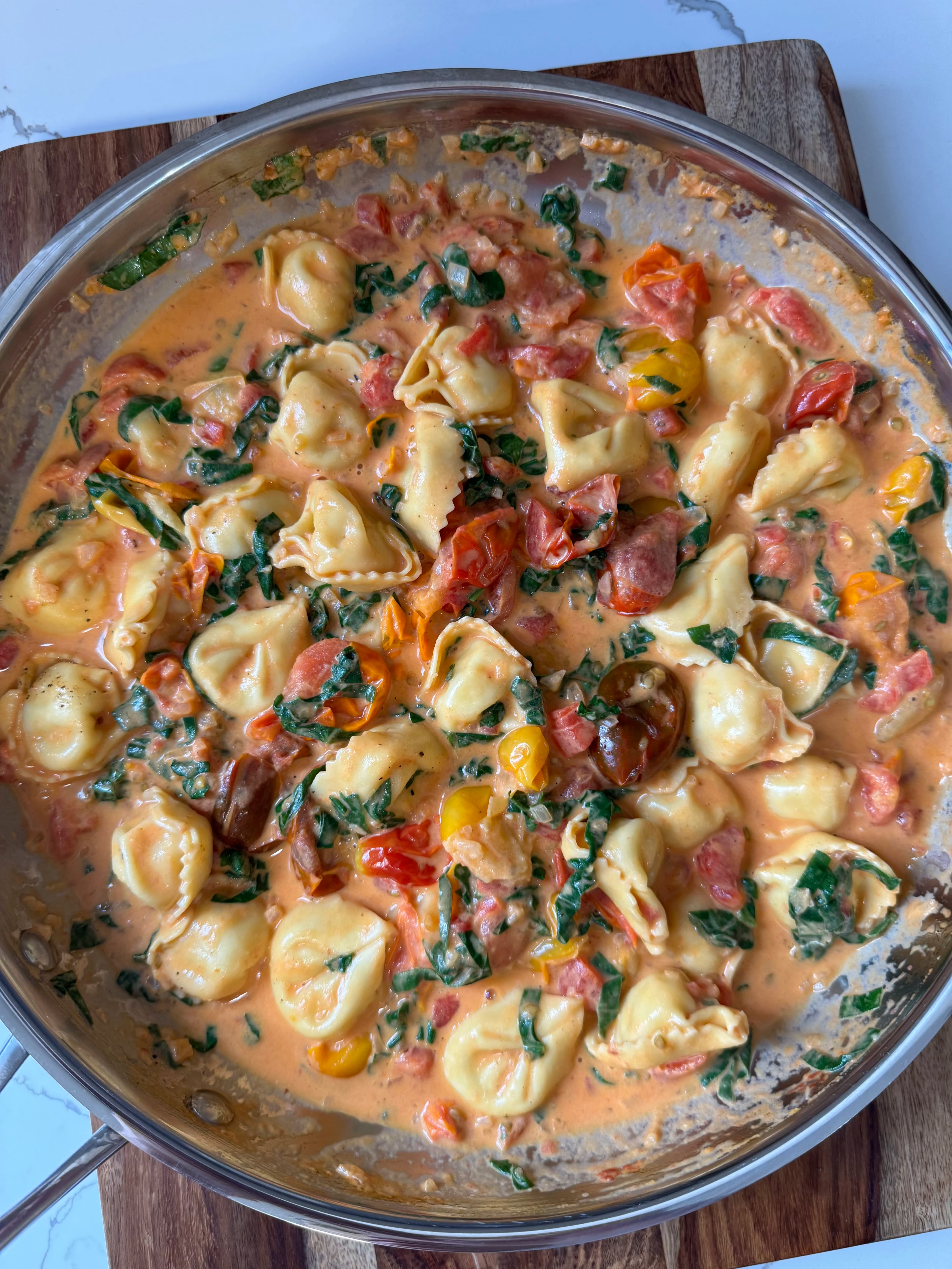 Picture for Creamy Tomato & Spinach Tortellini
