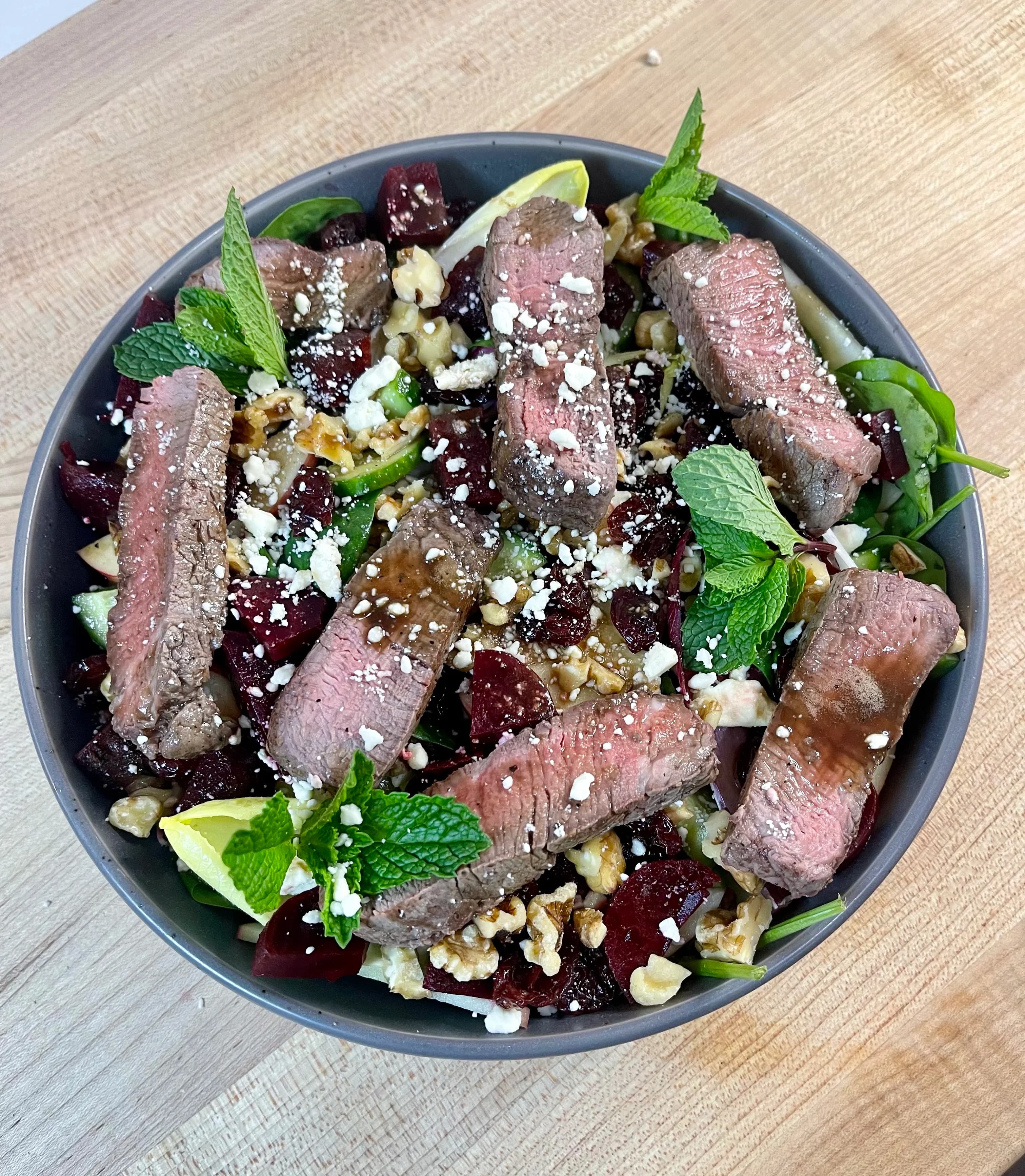 Picture for Balsamic Steak & Spinach Salad