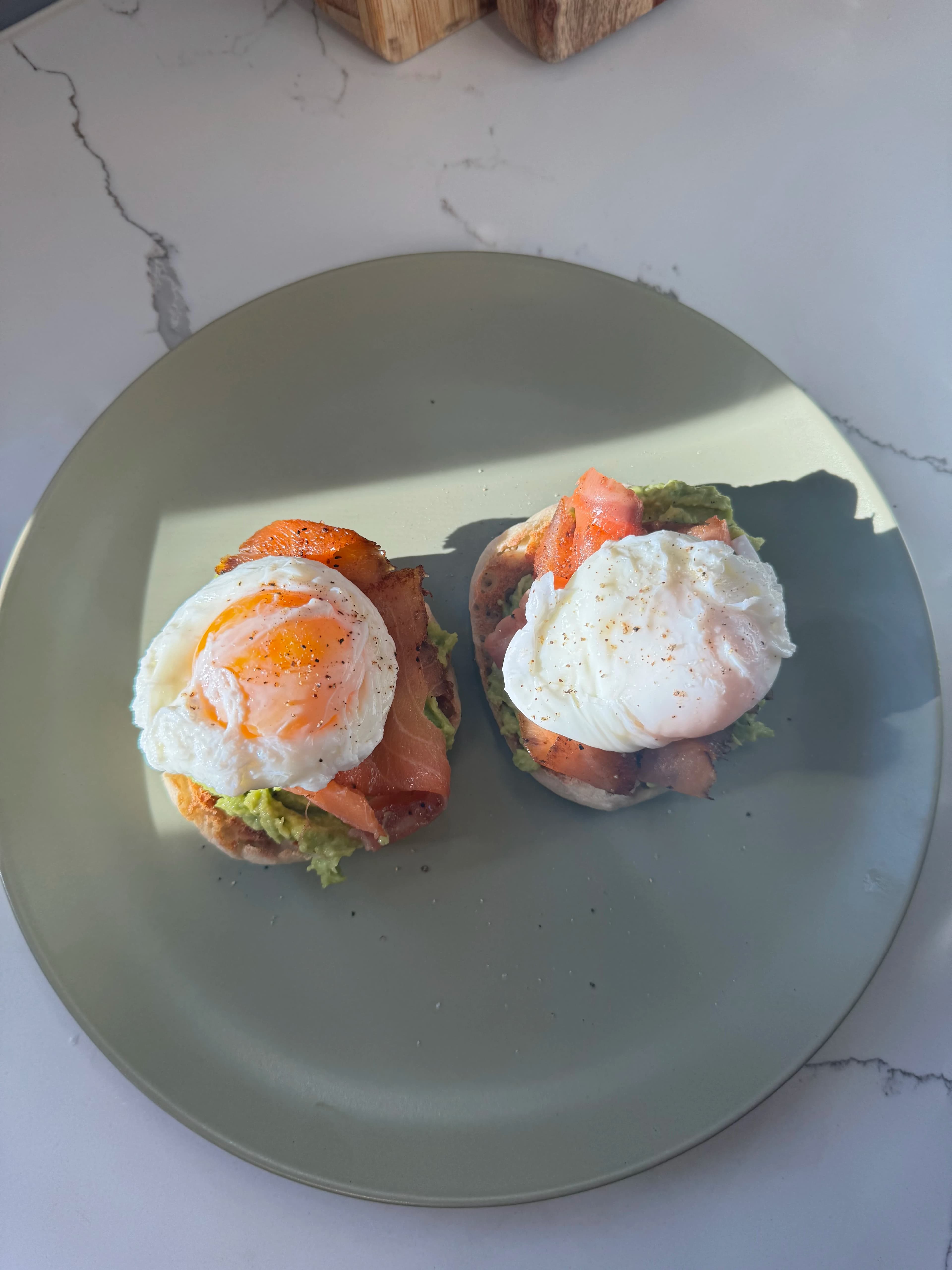 Picture for Poached Eggs Avocado Toast 