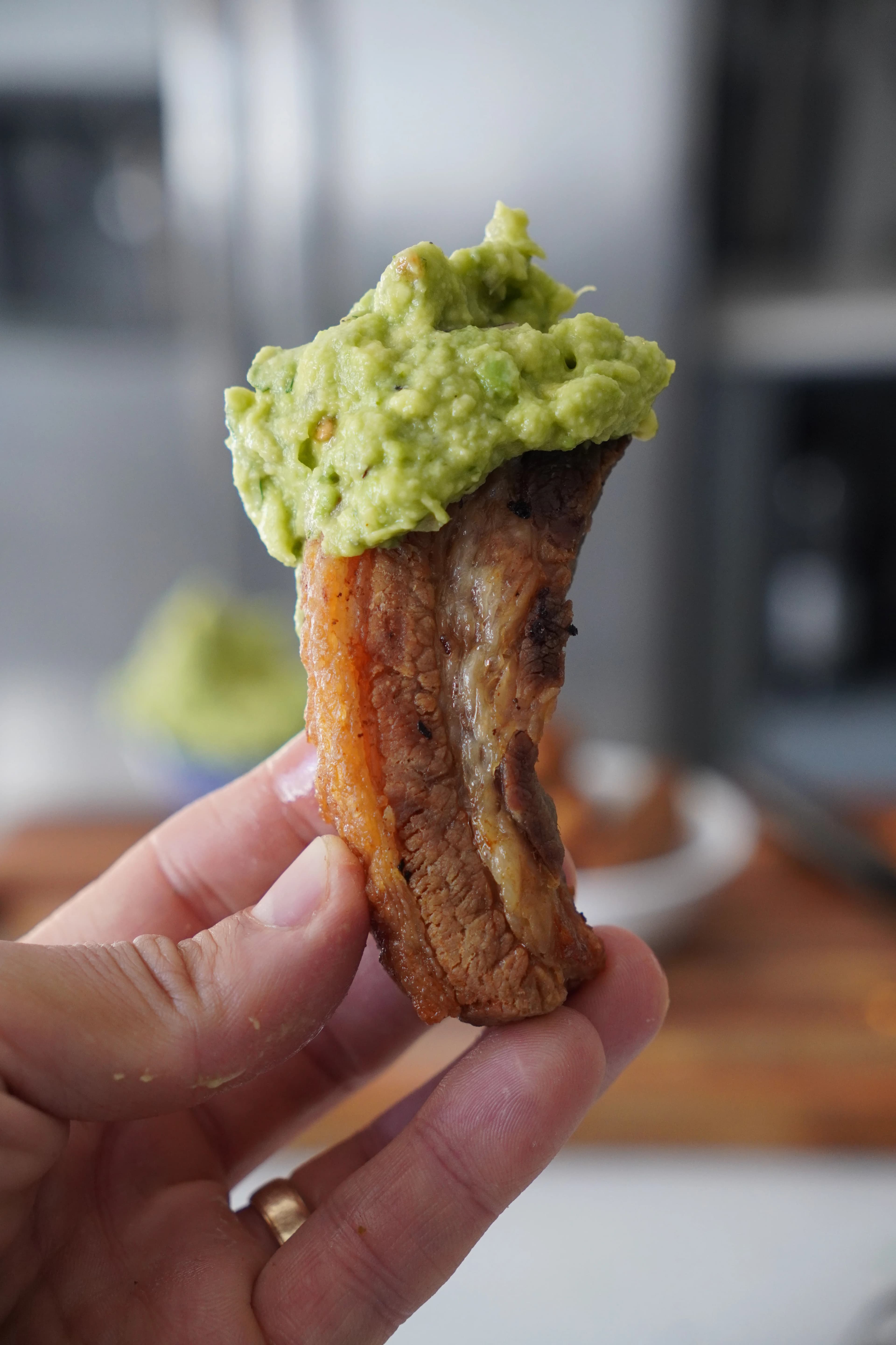 Picture for Panceta de cerdo con guacamole [Pork belly with guacamole]