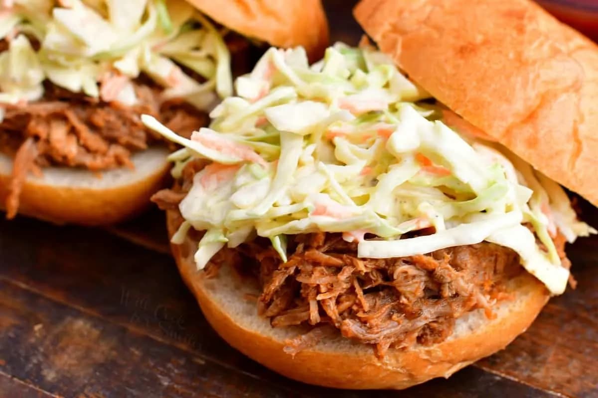 Picture for Sandwich de Porc BBQ et Salade de Chou Crémeuse