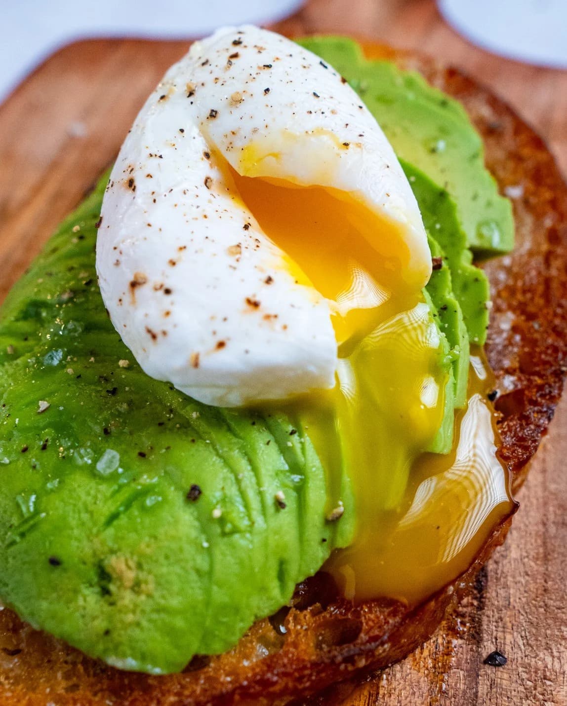Picture for Garlic Confit, Avocado & Poached Egg