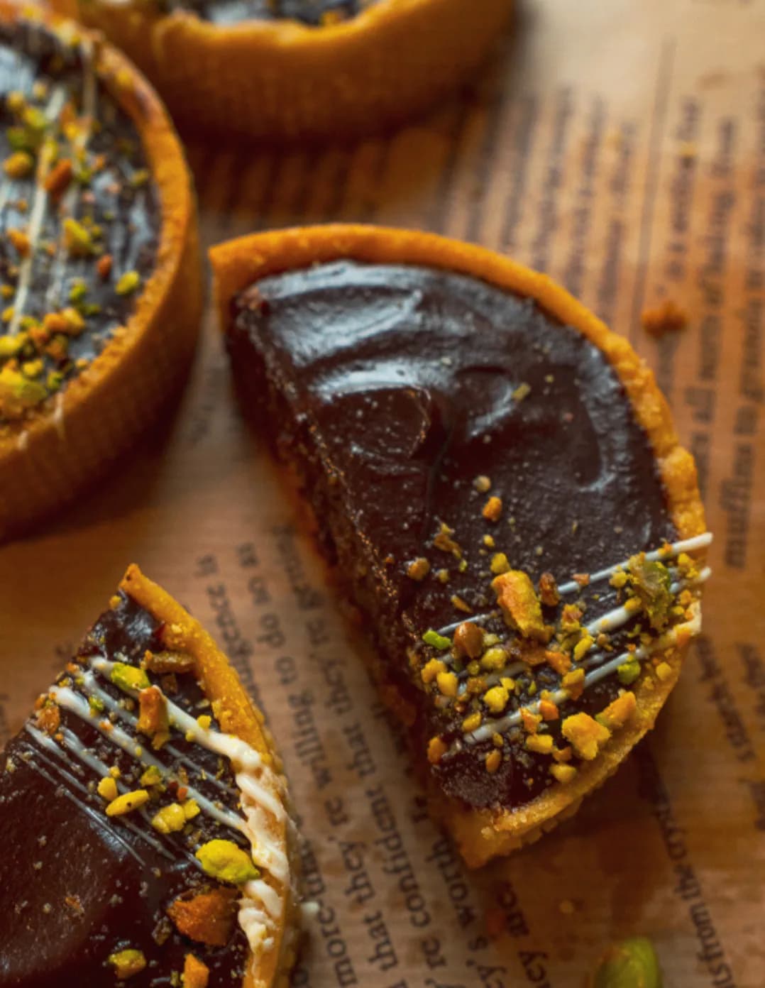 Picture for Pistachio & Dark Chocolate Ganache Tart