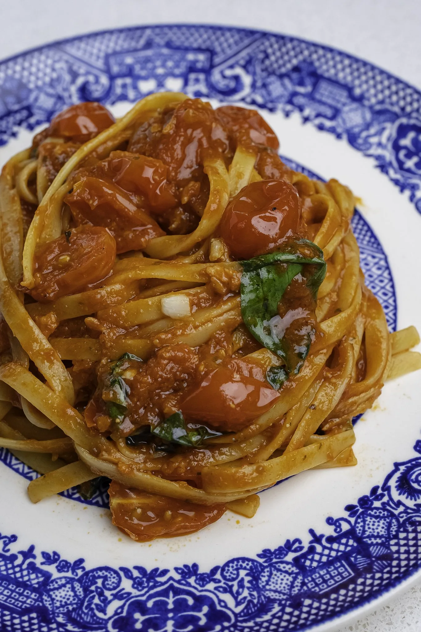 Picture for Pasta with Basil & Tomato Sauce