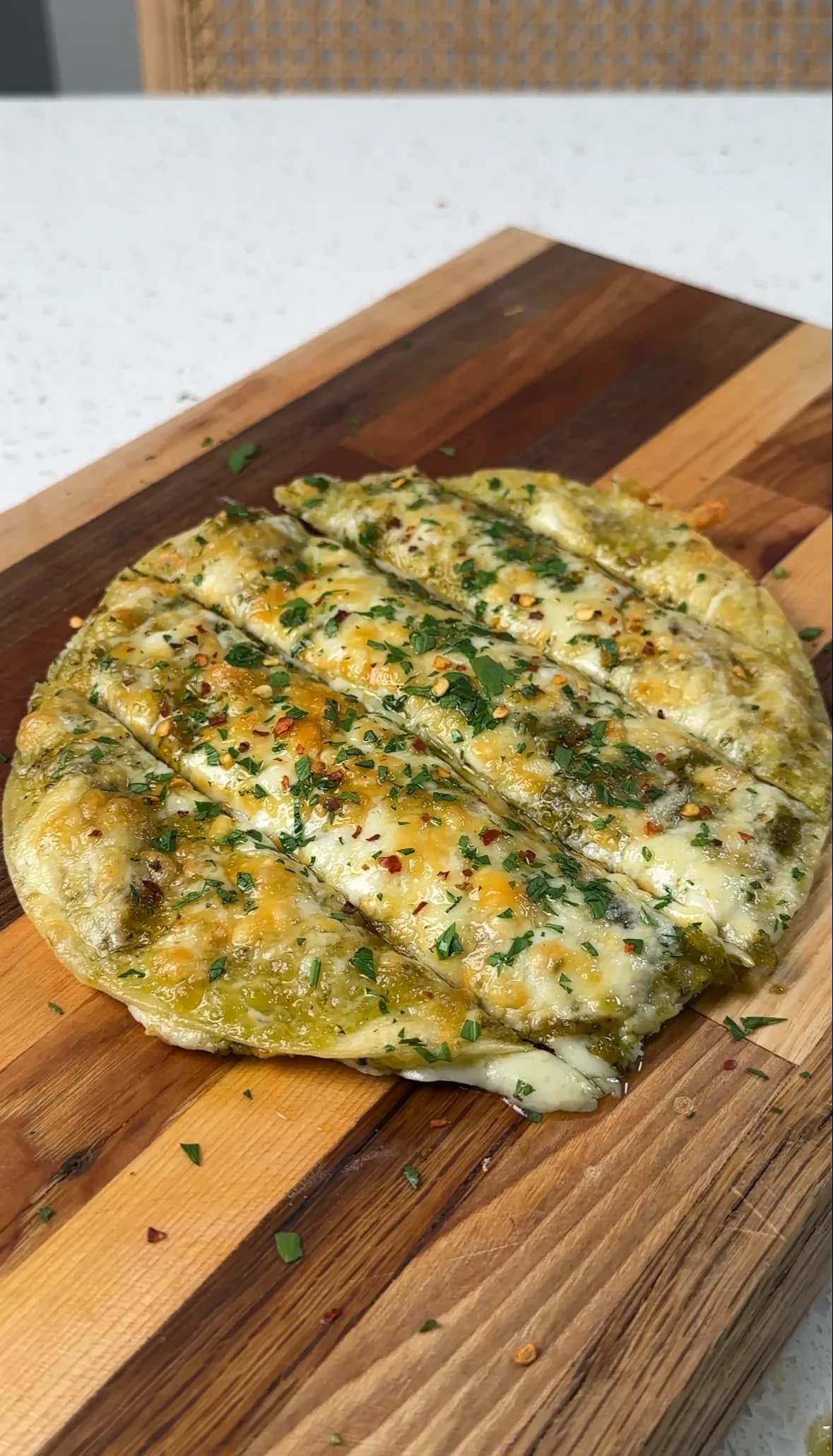Picture for Tortilla Pesto Cheesy Bread (Air Fryer)
