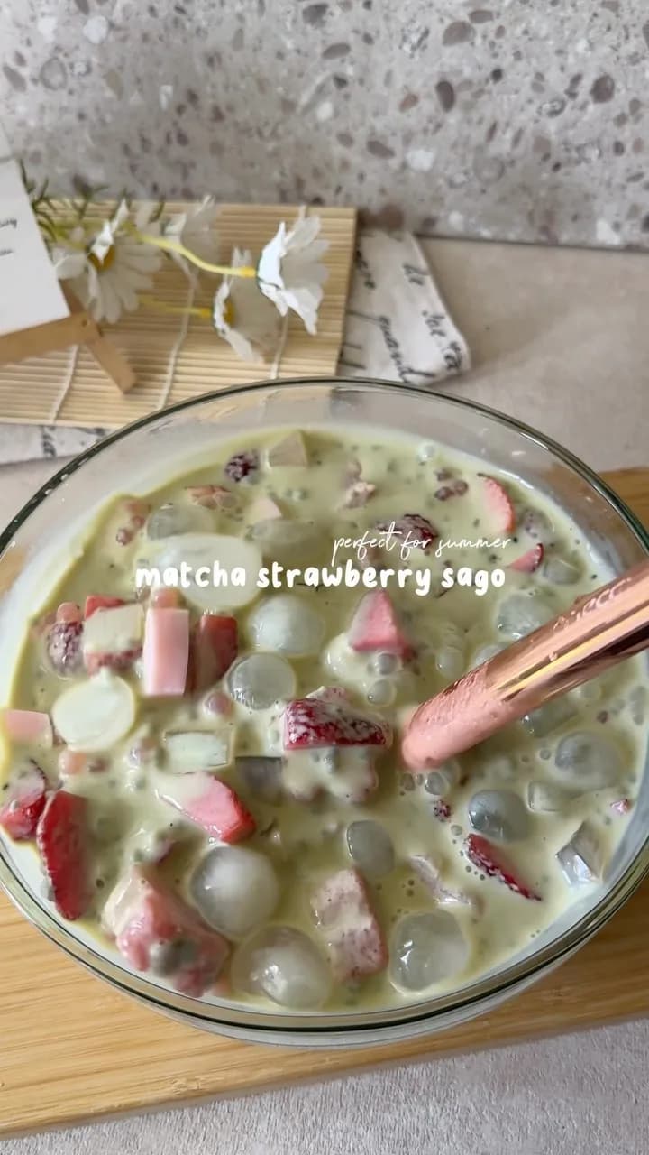 Picture for Matcha Strawberry Sago