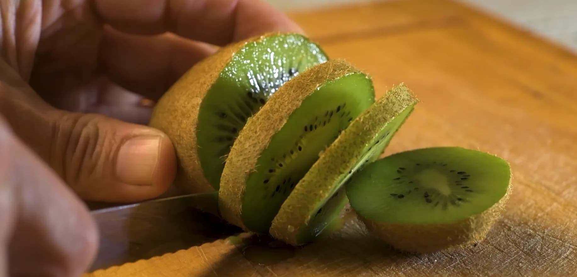 Picture for Zesty Cucumber & Kiwi Bliss: The Ultimate Refreshing Smoothie! 🍹✨