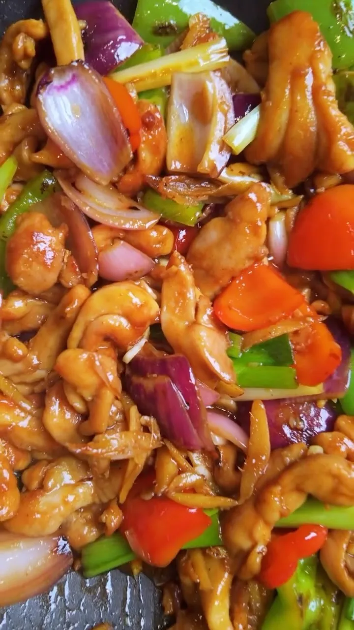 Picture for Ginger and Spring Onion Chicken Stir Fry