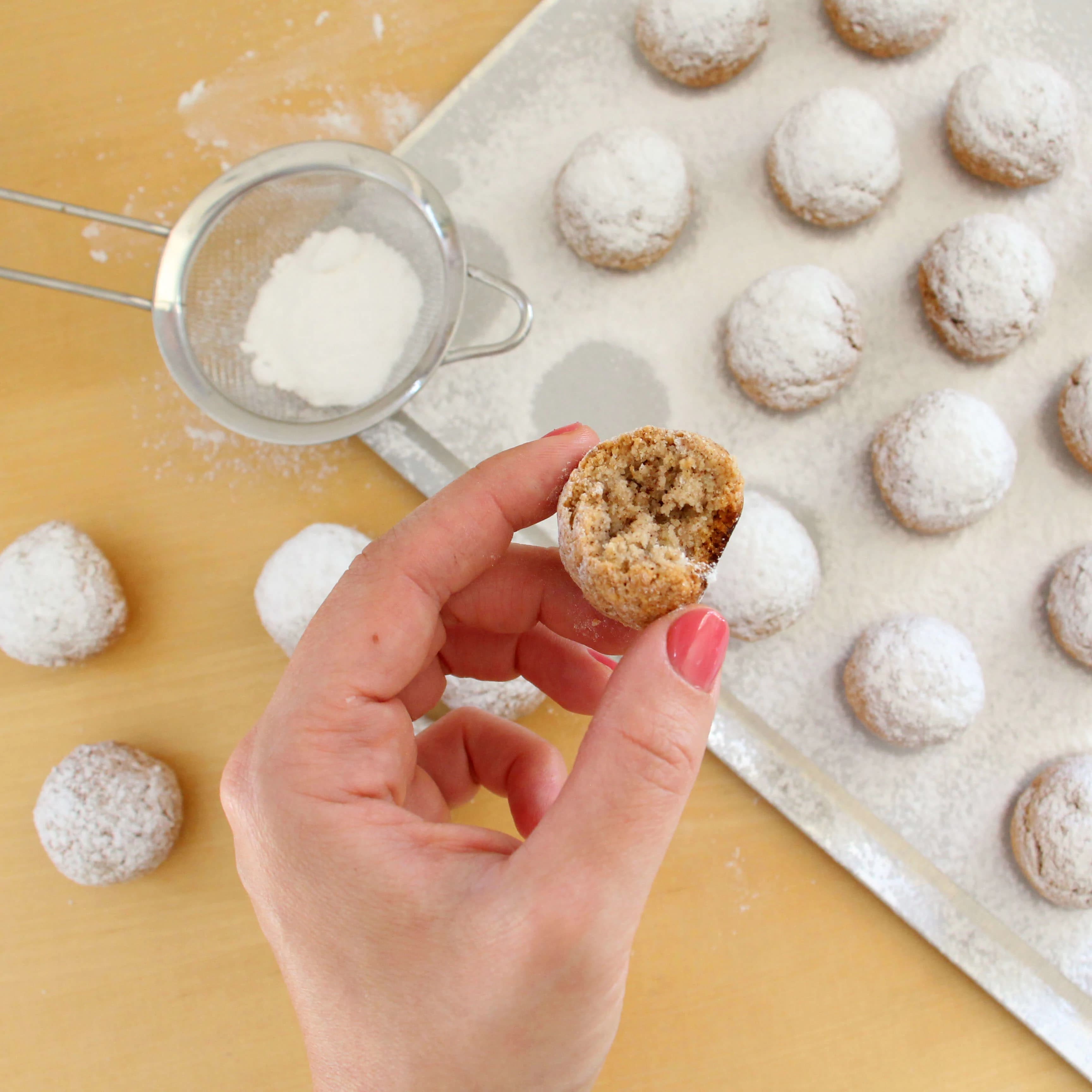 Picture for Cinnamon Balls