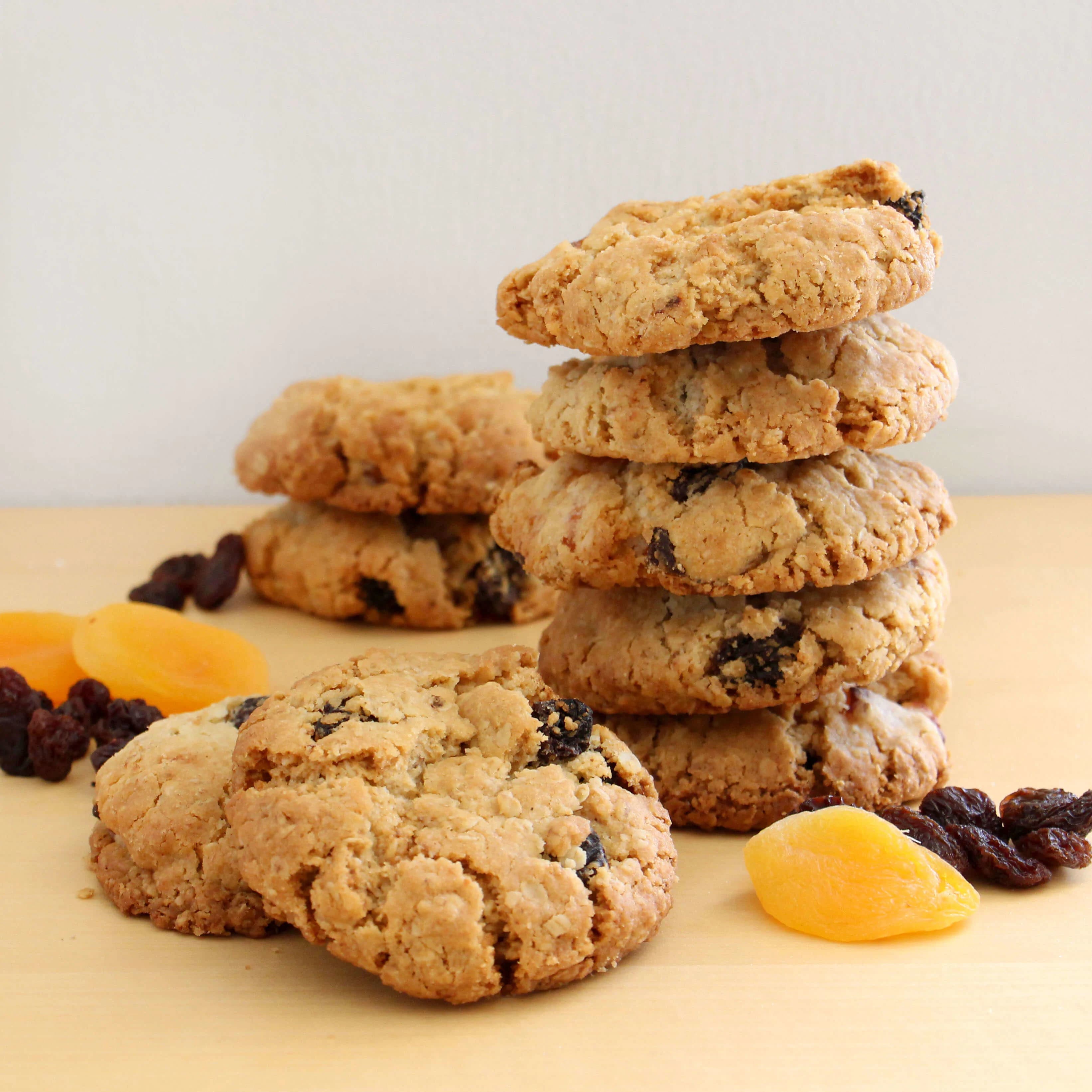 Picture for Oat, Raisin and Apricot Cookies