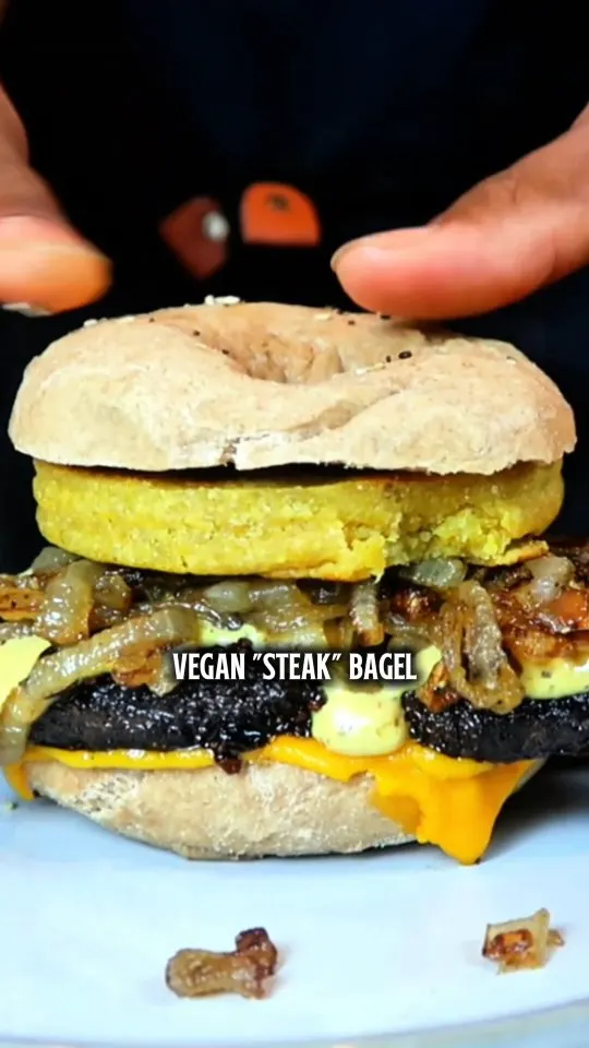 Picture for Vegan Steak Bagel