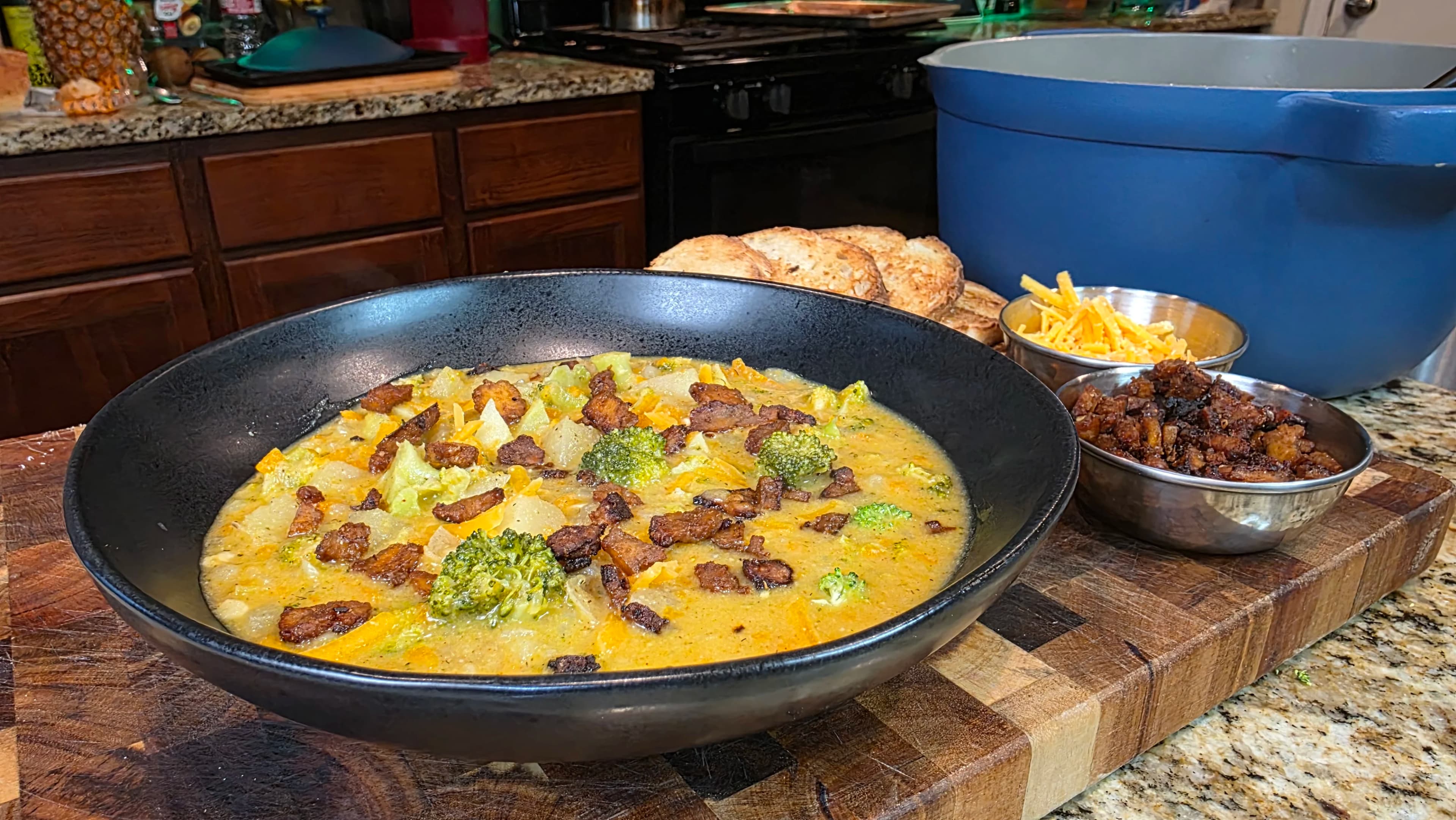 Picture for Vegan Broccoli Cheddar Soup