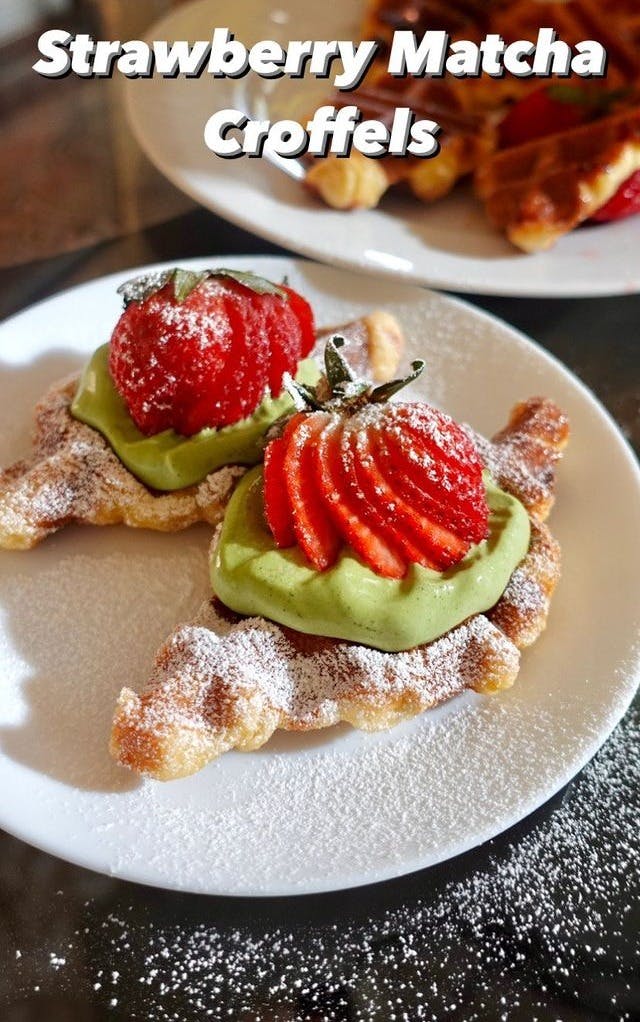 Picture of Strawberry matcha croffle 