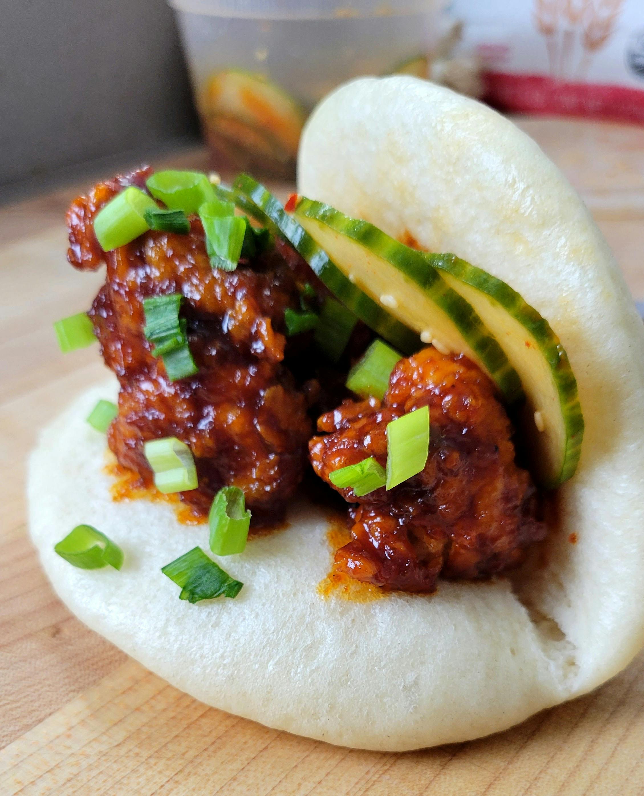 Picture for Fried Chicken Steamed Buns