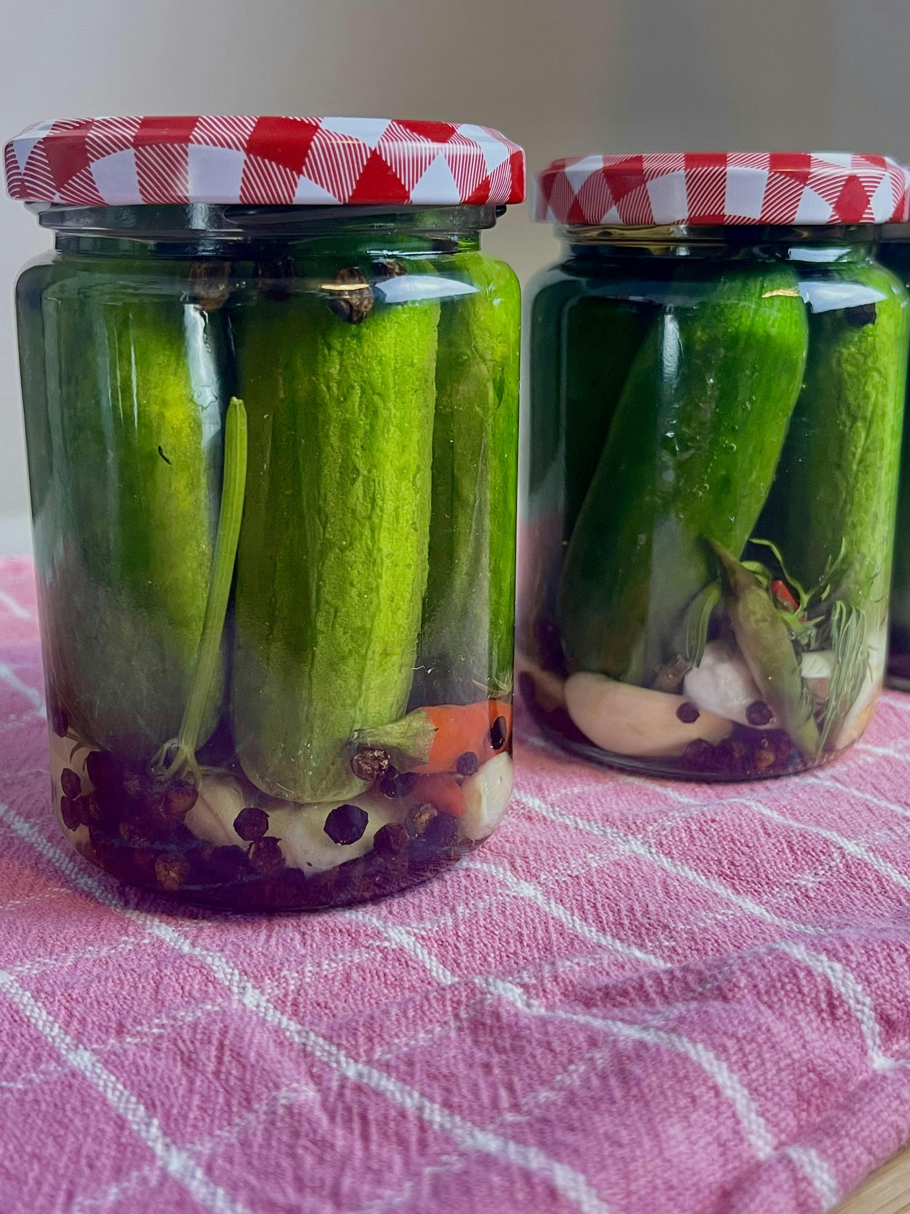 Picture for Spicy Garlic Dill Pickles 