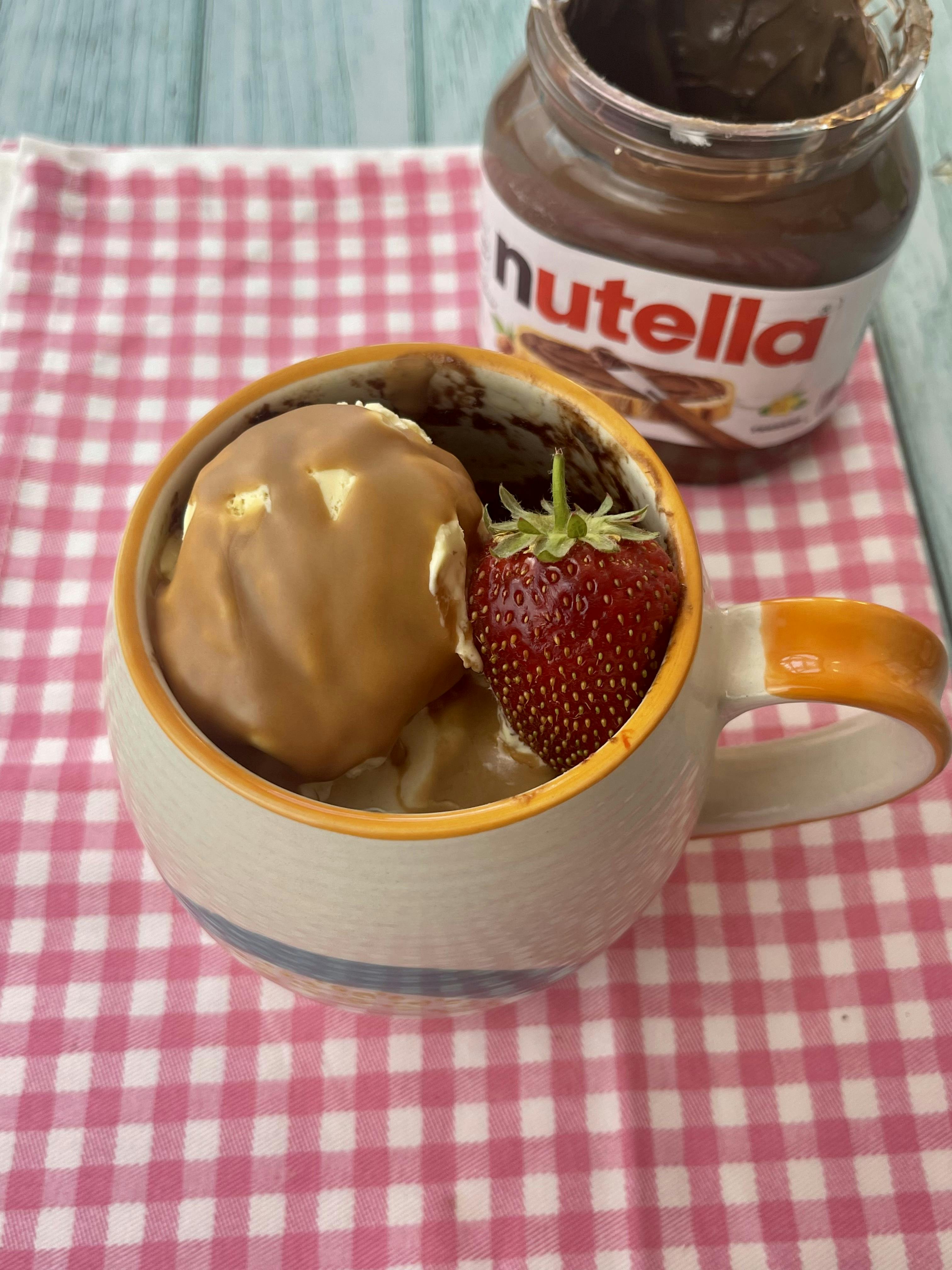 Picture for 2 minute Nutella mug cake 