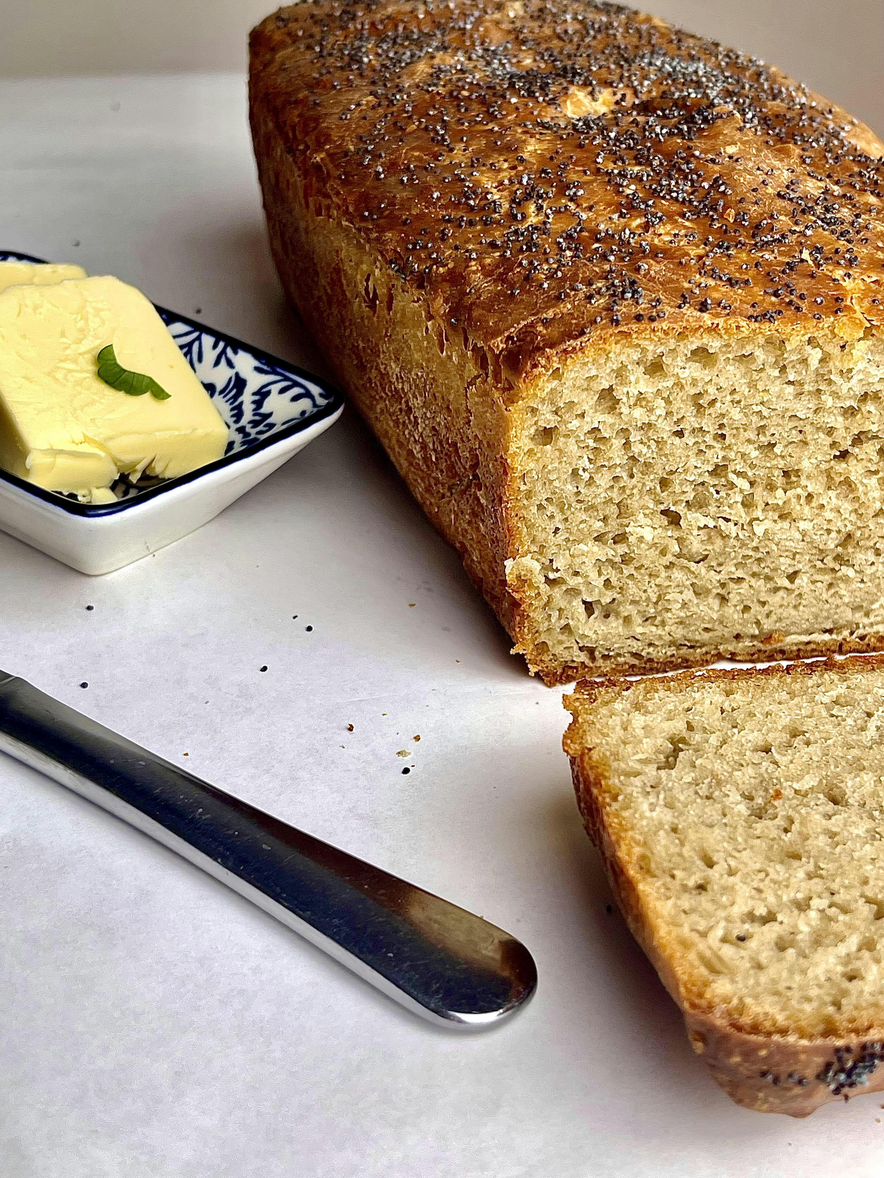 Picture for Easy Cheesy Spelt Bread 