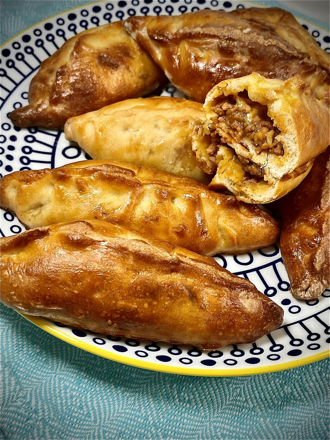 Picture for Pirozhki with meat and cheese filling 