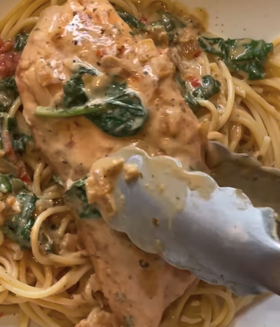 Picture for Spinach and Cream Chicken Pasta