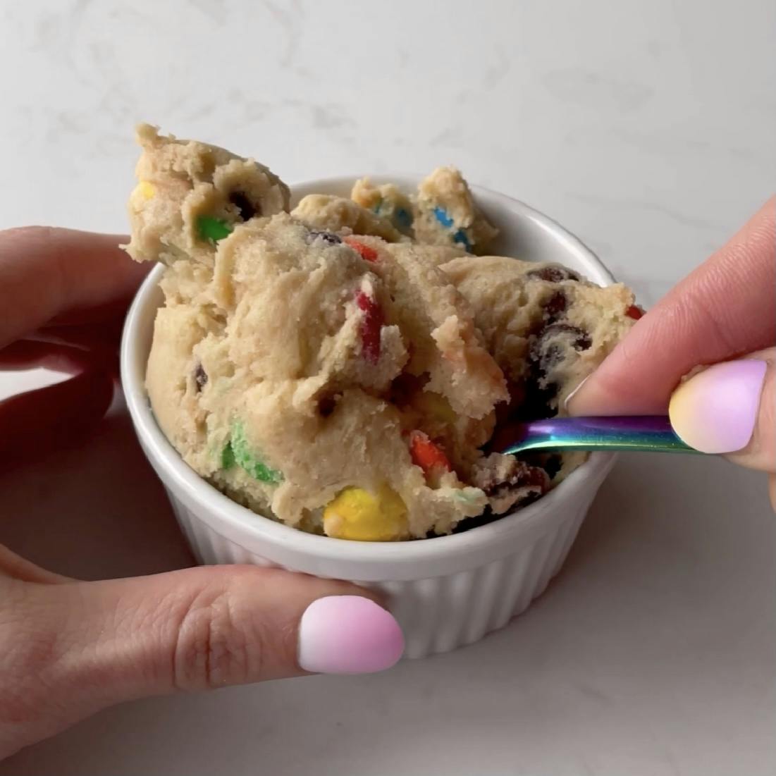 Picture for M&M Edible Cookie Dough