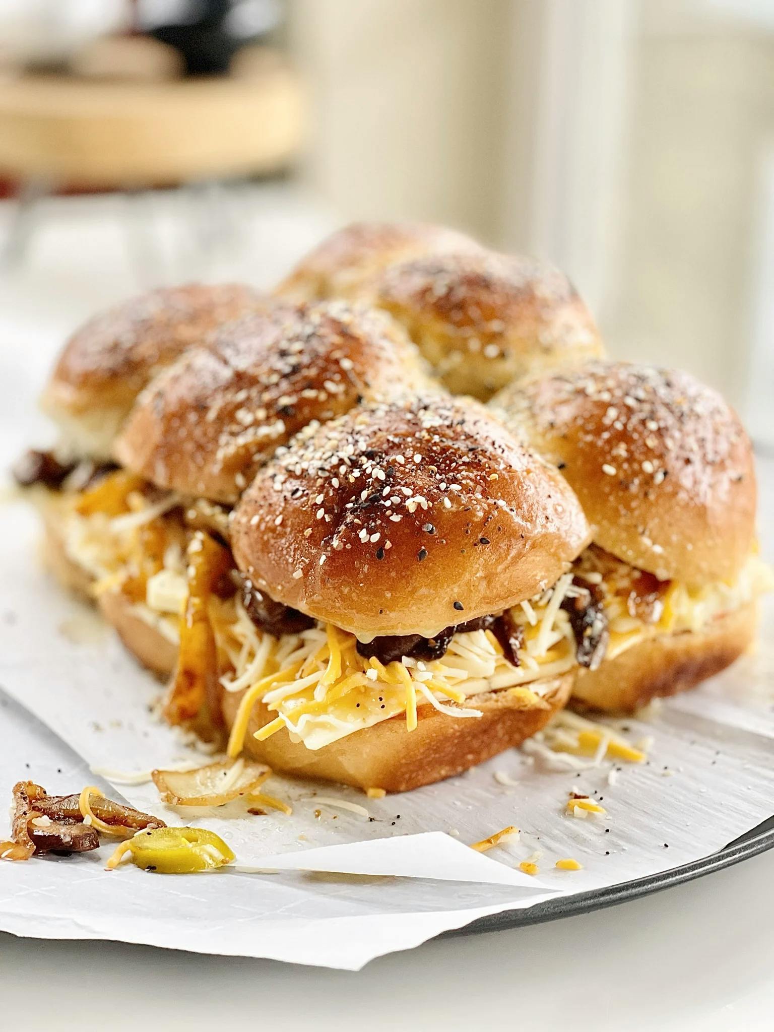 Picture for Cheesy Beef Slider Sandwiches